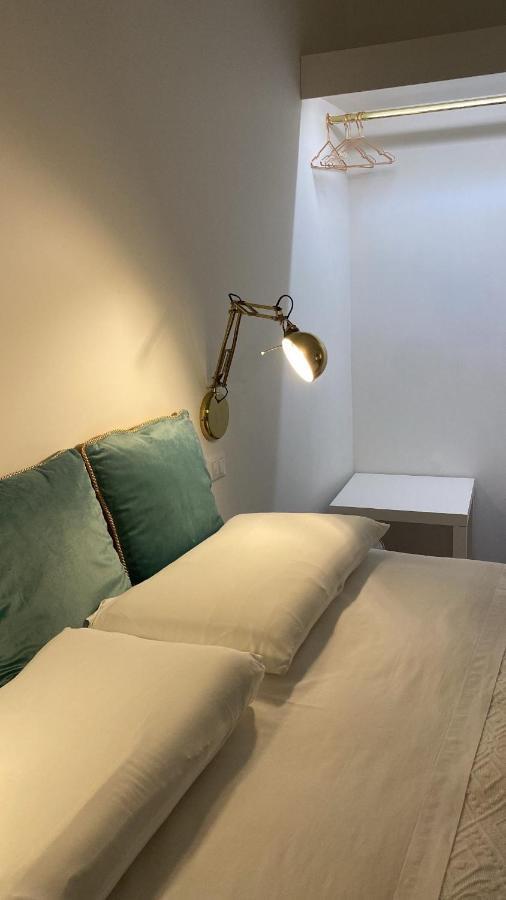 レッジョ・ディ・カラブリア Il Giardino D'Ulisse Bed & Breakfast エクステリア 写真