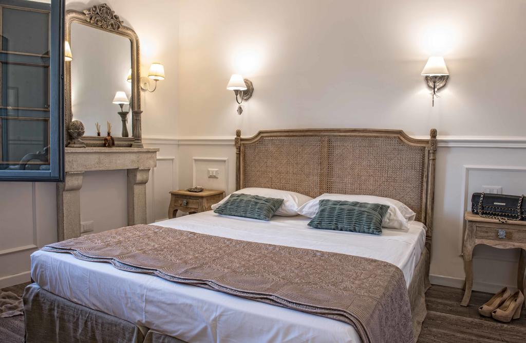 レッジョ・ディ・カラブリア Il Giardino D'Ulisse Bed & Breakfast エクステリア 写真